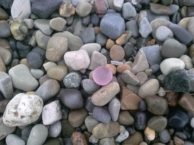 The Best Places to find Beach Glass in Ohio